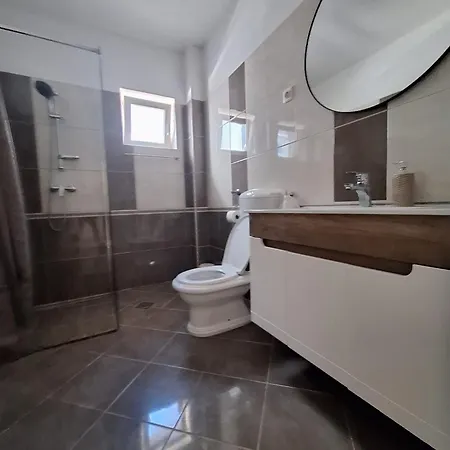 Lucy Apartments With Heated Pool & Free Private Parking Apartment Zadar