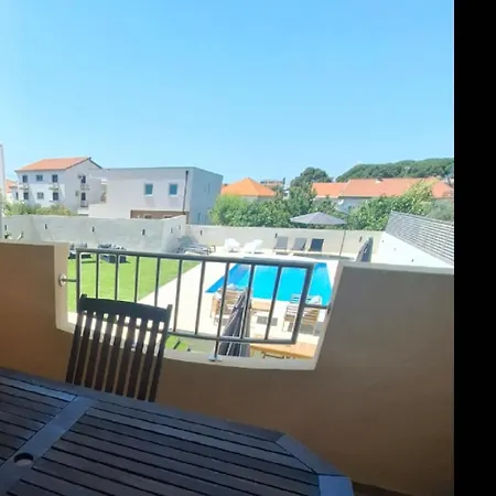 Apartment Lucy Apartments With Heated Pool & Free Private Parking Zadar