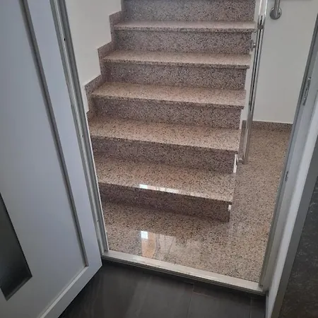 Appartement Lucy With Heated Saltwater Pool And Free Private Parking Zadar